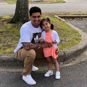 Meet your Posher, Raymond